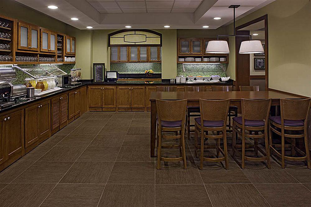 Hyatt Place Detroit/יוטיקה מסעדה תמונה
