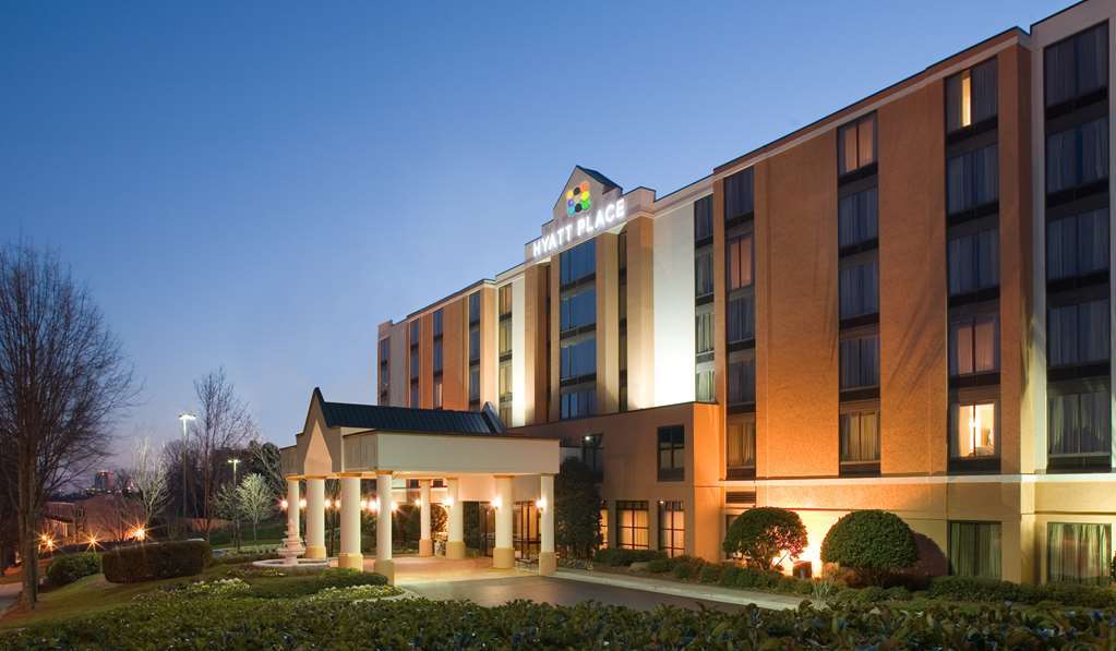 Hyatt Place Detroit/יוטיקה מראה חיצוני תמונה